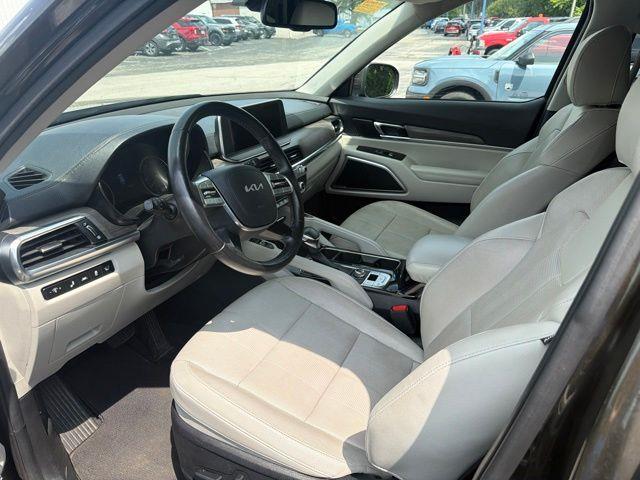 2022 Kia Telluride - $28,795