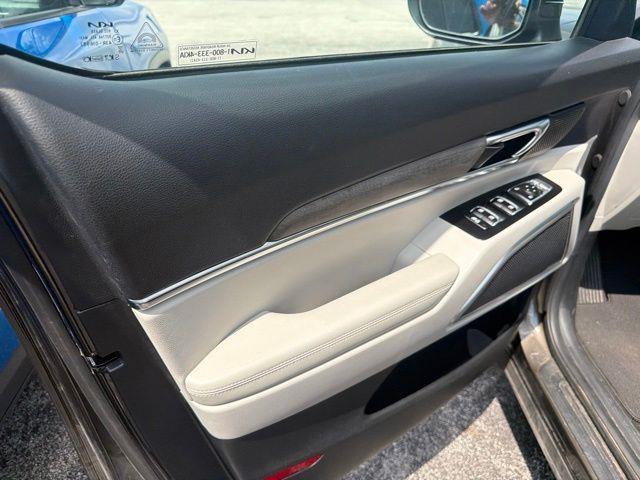 2022 Kia Telluride - $28,795