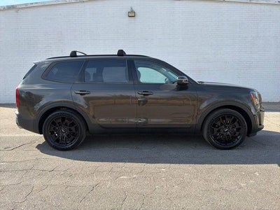 Photo of a 2022 Kia Telluride AWD EX 4DR SUV for sale