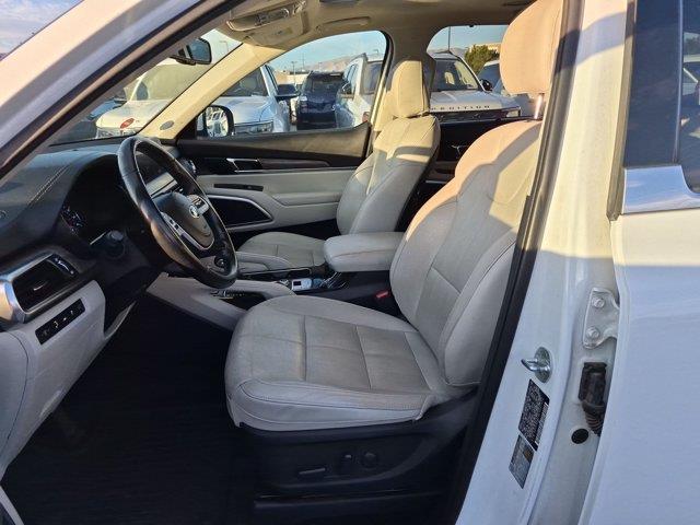 2020 Kia Telluride - $20,832