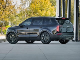 2022 Kia Telluride with Gravity Grey Exterior
