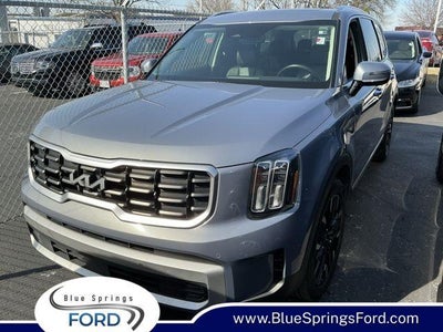 Photo of a 2024 Kia Telluride SX 4DR SUV for sale
