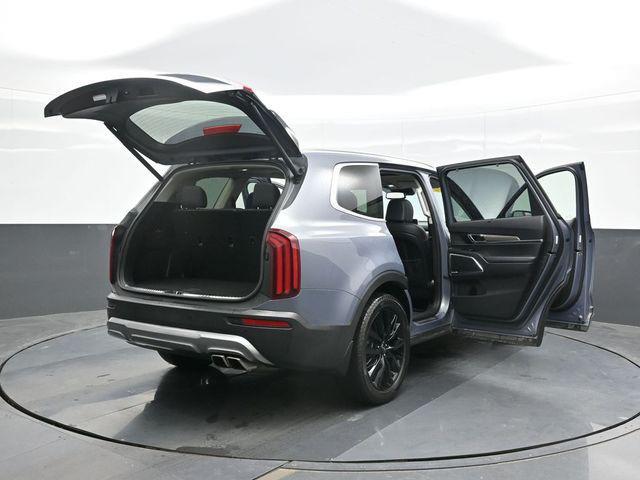 2022 Kia Telluride - $25,777