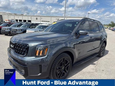 Photo of a 2024 Kia Telluride AWD SX 4DR SUV for sale
