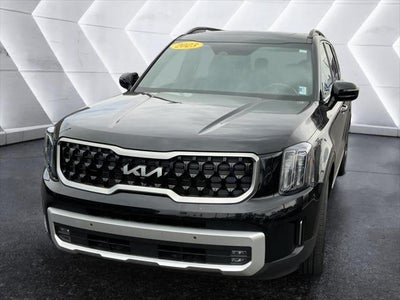 Photo of a 2023 Kia Telluride AWD SX X-LINE 4DR SUV for sale