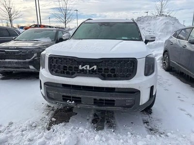 Photo of a 2024 Kia Telluride AWD SX 4DR SUV for sale
