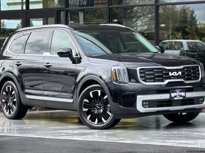 Photo of a 2024 Kia Telluride AWD SX 4DR SUV for sale