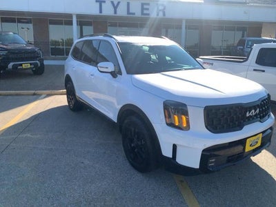 Photo of a 2024 Kia Telluride AWD SX 4DR SUV for sale