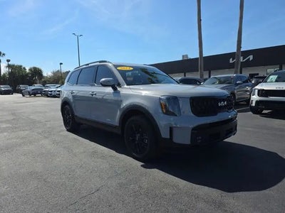 Photo of a 2024 Kia Telluride AWD Sx-Prestige X-PRO 4DR SUV for sale
