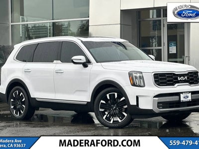 Photo of a 2023 Kia Telluride AWD SX 4DR SUV for sale