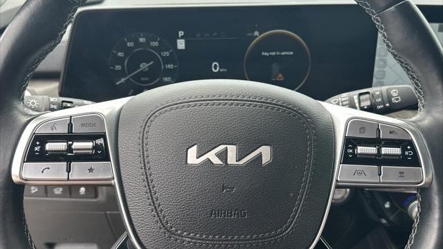 2023 Kia Telluride SX