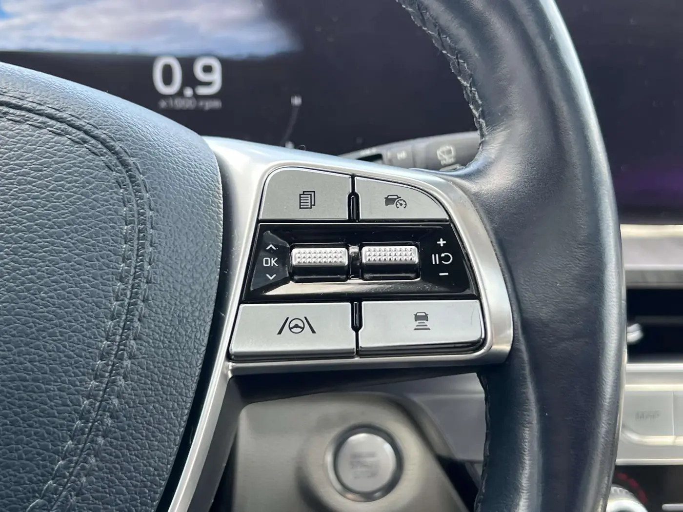 2023 Kia Telluride - $30,138