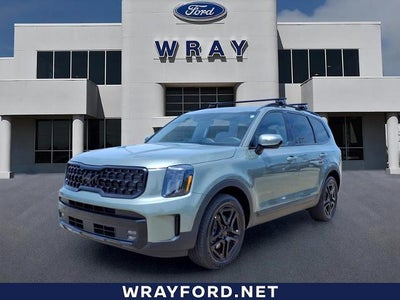 Photo of a 2025 Kia Telluride AWD SX 4DR SUV for sale