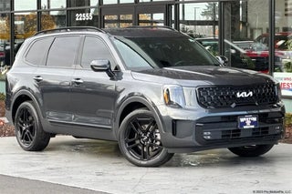 2024 Kia Telluride with Gravity Gray Exterior