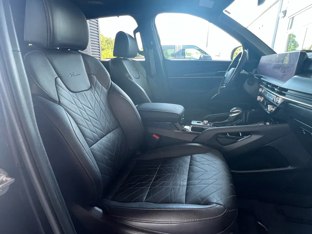 2023 Kia Telluride - $36,885