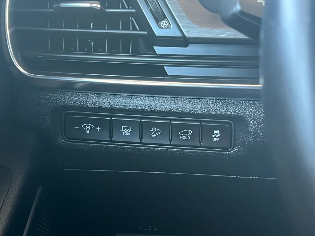 2023 Kia Telluride - $36,885