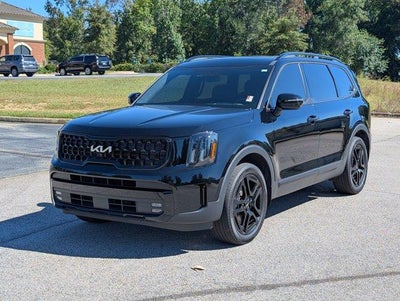 Photo of a 2024 Kia Telluride AWD SX 4DR SUV for sale