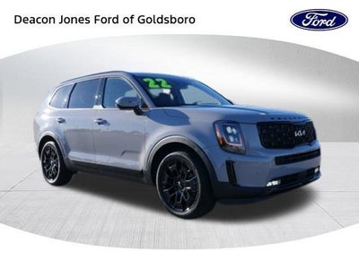Photo of a 2022 Kia Telluride AWD SX 4DR SUV for sale