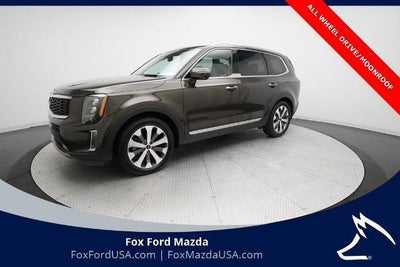 Photo of a 2022 Kia Telluride AWD SX 4DR SUV for sale