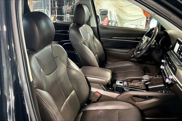 2021 Kia Telluride - $32,000
