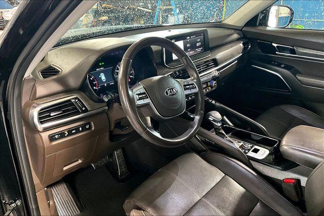 2021 Kia Telluride - $32,000