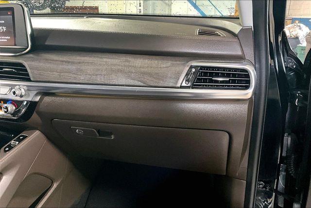 2021 Kia Telluride - $32,000