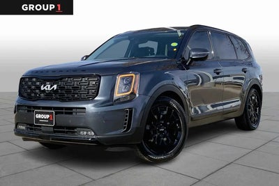 Photo of a 2022 Kia Telluride AWD SX 4DR SUV for sale