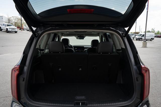 2025 Kia Telluride - $33,000