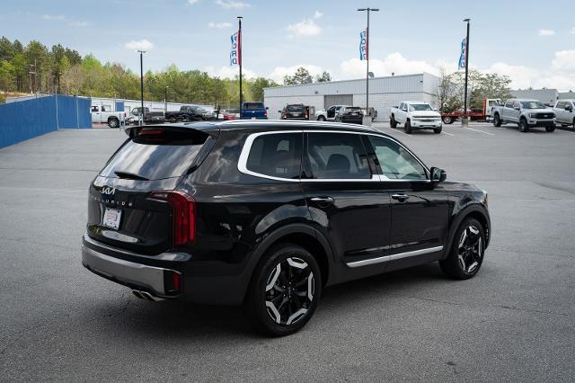 2025 Kia Telluride - $33,000