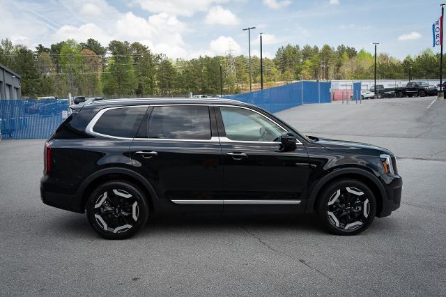 2025 Kia Telluride - $33,000