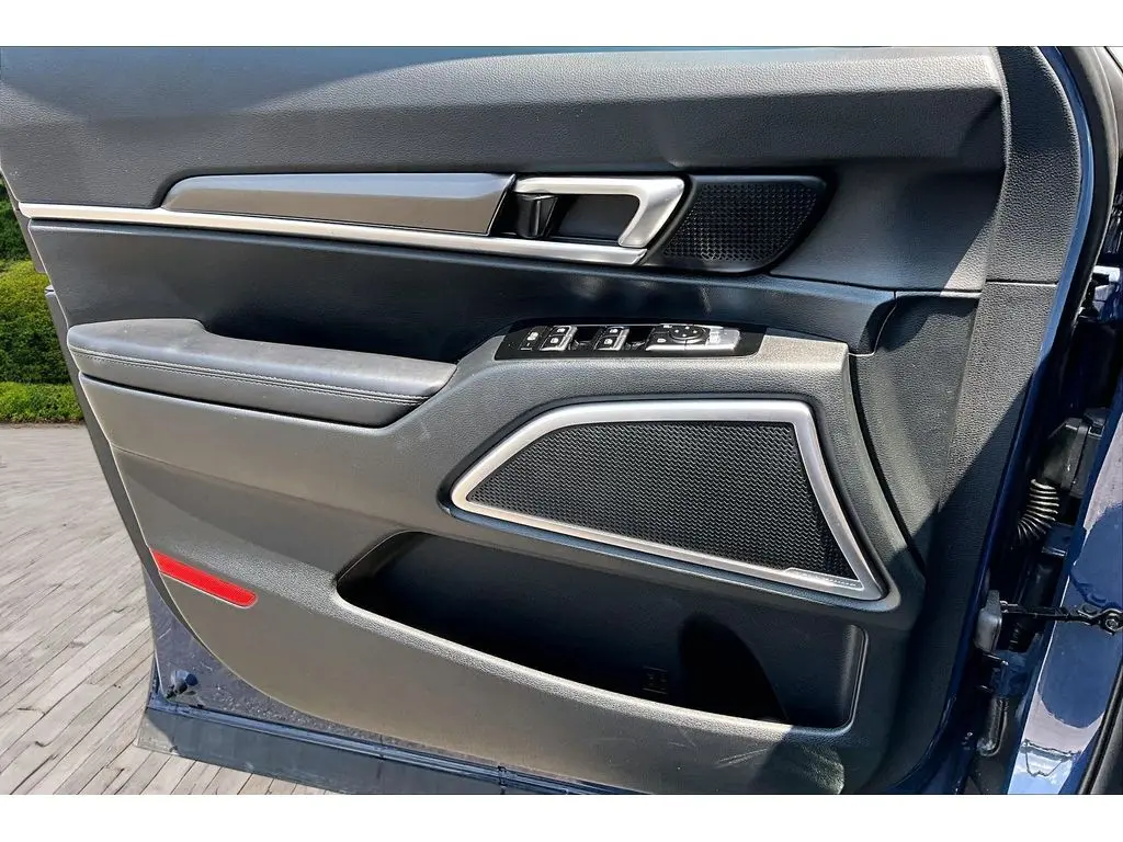 2025 Kia Telluride - $29,900