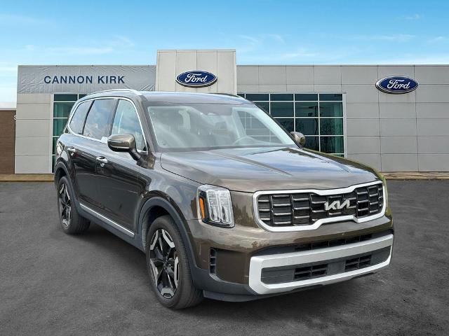 2025 Kia Telluride - $36,900