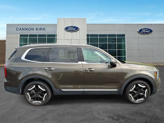 2025 Kia Telluride - $36,900