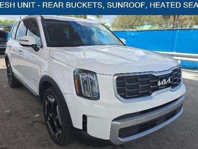Photo of a 2025 Kia Telluride S 4DR SUV for sale