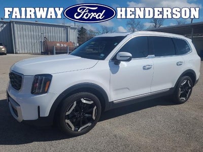 Photo of a 2024 Kia Telluride S 4DR SUV for sale