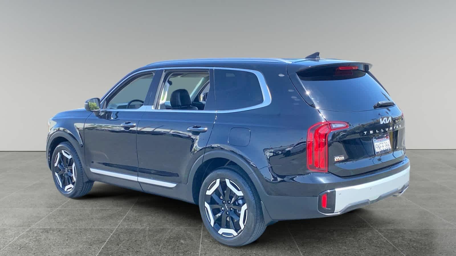 2024 Kia Telluride S