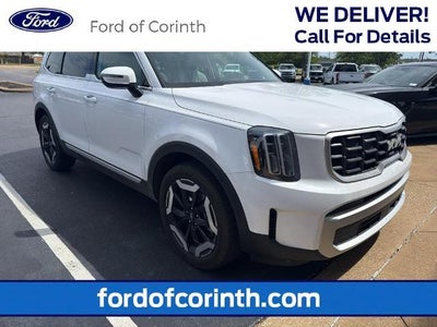 Photo of a 2025 Kia Telluride S 4DR SUV for sale