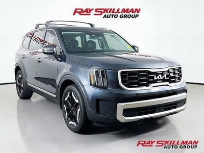 Photo of a 2024 Kia Telluride S 4DR SUV for sale