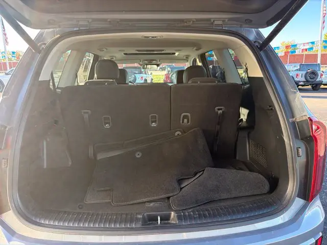 2025 Kia Telluride - $31,990