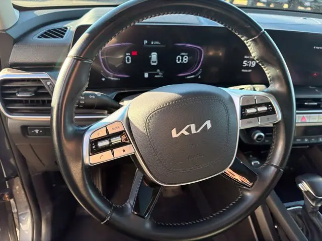 2025 Kia Telluride - $31,990