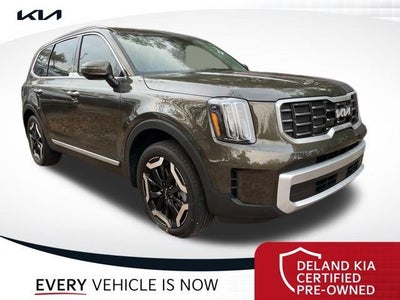 Photo of a 2025 Kia Telluride S 4DR SUV for sale