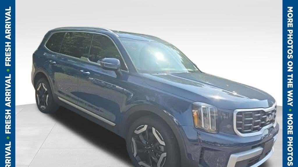 Preowned 2025 Kia Telluride S for Sale