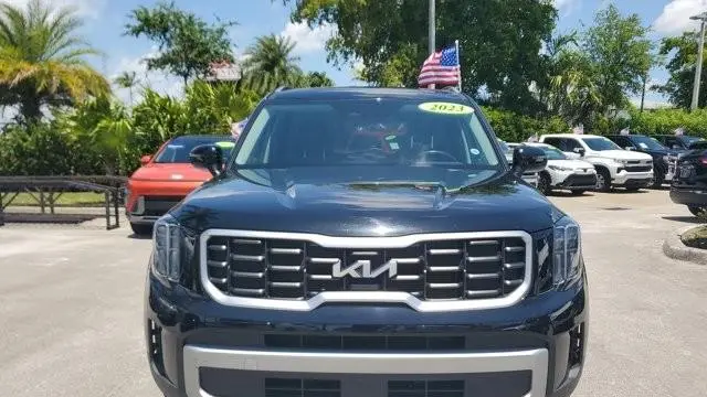 2023 Kia Telluride S