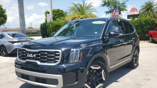 Preowned 2023 Kia Telluride S for Sale