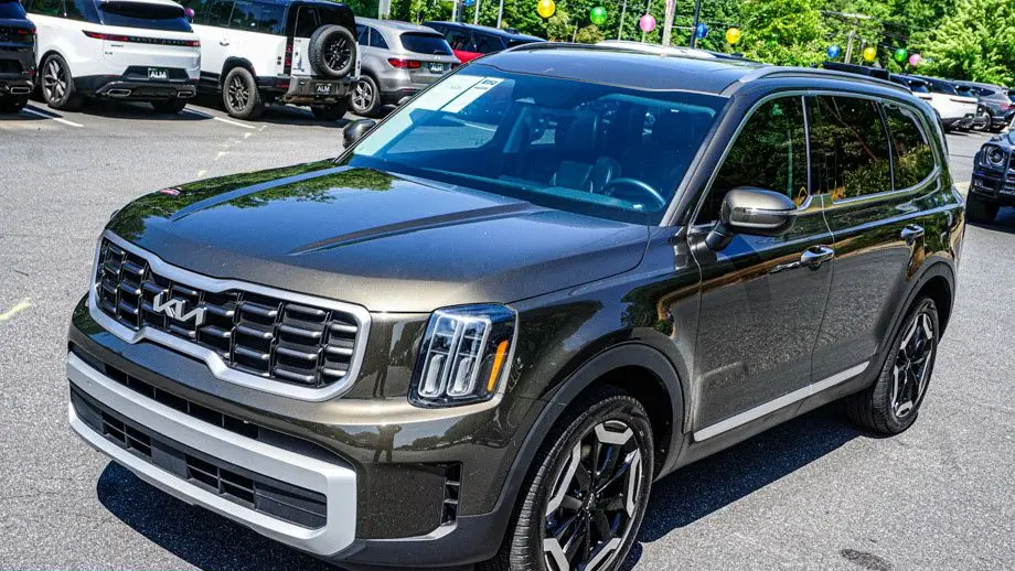 2025 Kia Telluride S