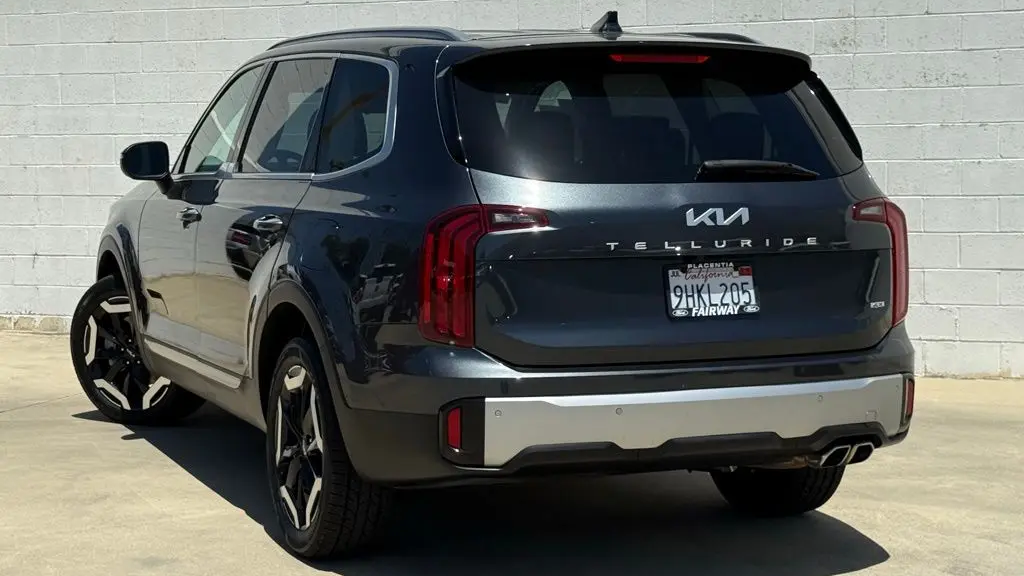 2023 Kia Telluride S