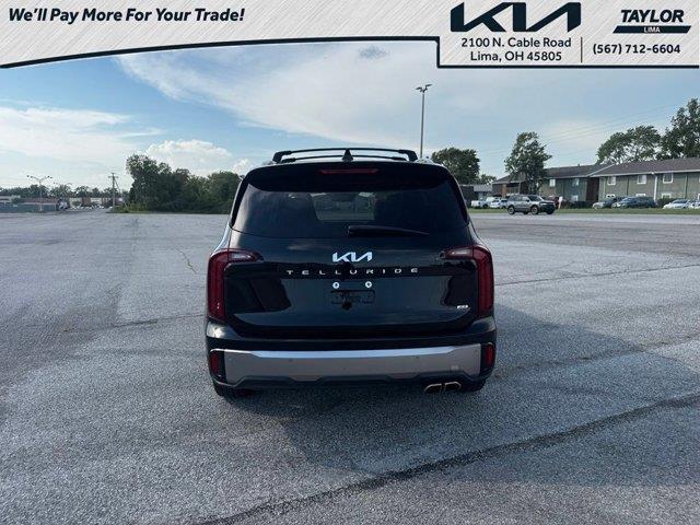 2025 Kia Telluride - $32,600