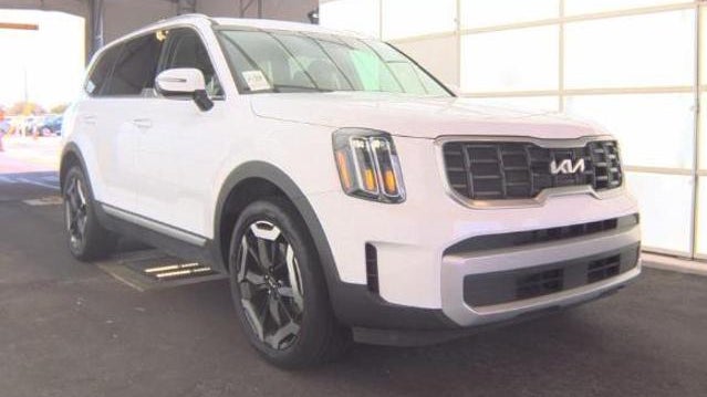 Preowned 2025 Kia Telluride S for Sale