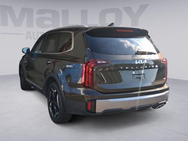 2025 Kia Telluride S — photo 1 of 12