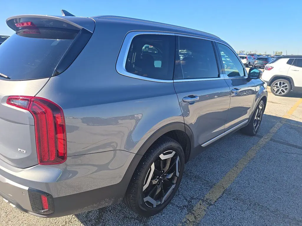 2025 Kia Telluride - $30,901